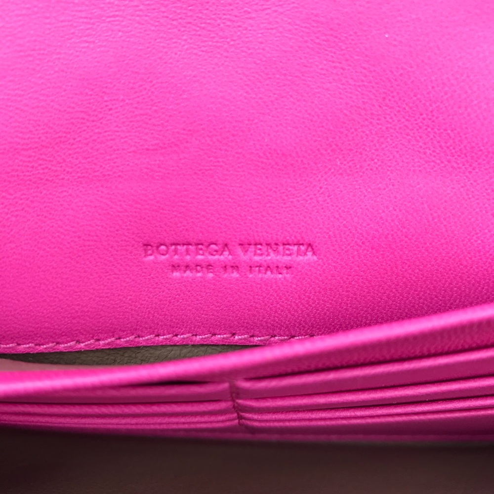 Like New Bottega Veneta Fuchsia Continental Wallet - Picture 7 of 7